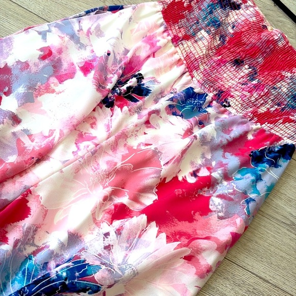 Peach Love California Floral Smocked Strapless Jumpsuit - Pink Multi NWT - Picture 7 of 7